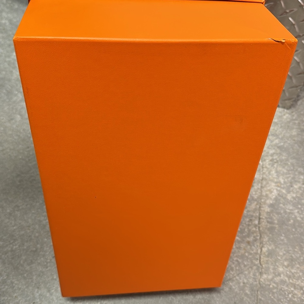 Hermes Shoe Box Only - Picture 5 of 9